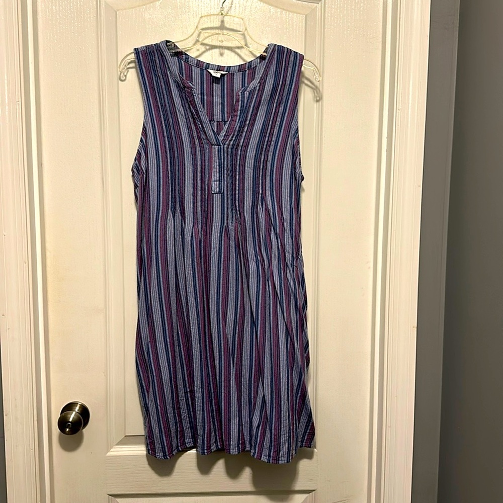 Sonoma sleeveless v-neck striped dress, size large